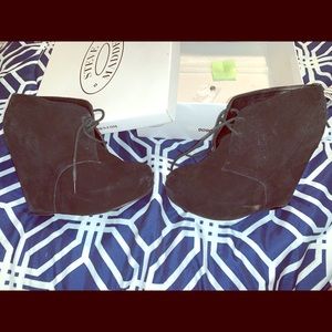 Leather Steve Madden wedges